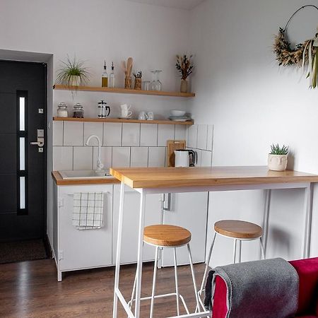 אוסטרוב וילקופולסקי Apartament Augustyn מראה חיצוני תמונה