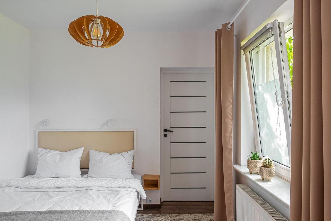 אוסטרוב וילקופולסקי Apartament Augustyn מראה חיצוני תמונה