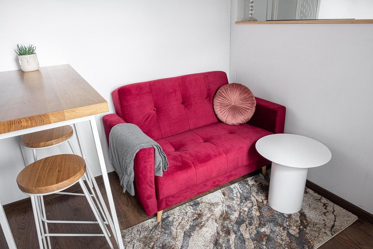 אוסטרוב וילקופולסקי Apartament Augustyn מראה חיצוני תמונה